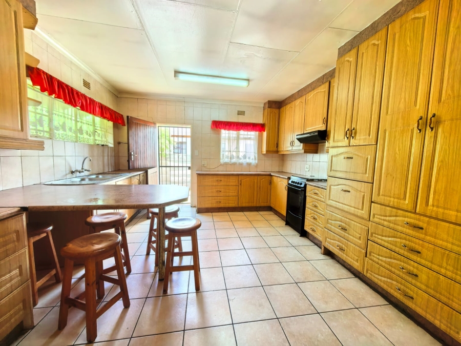 3 Bedroom Property for Sale in Roodia Free State